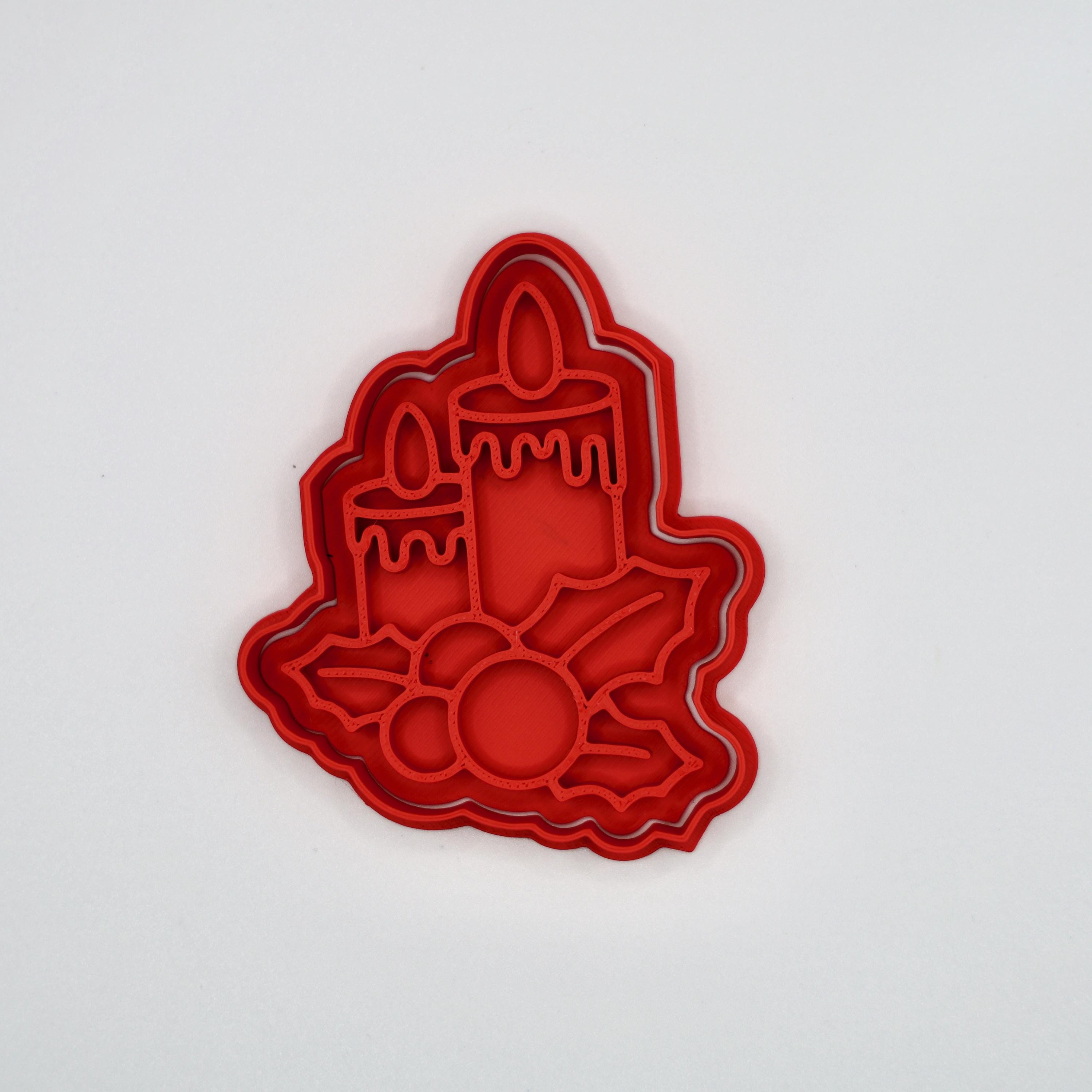 Kawaii Christmas Cookie Cutter Set With Handles | 7 Piece Holiday Baking Collection