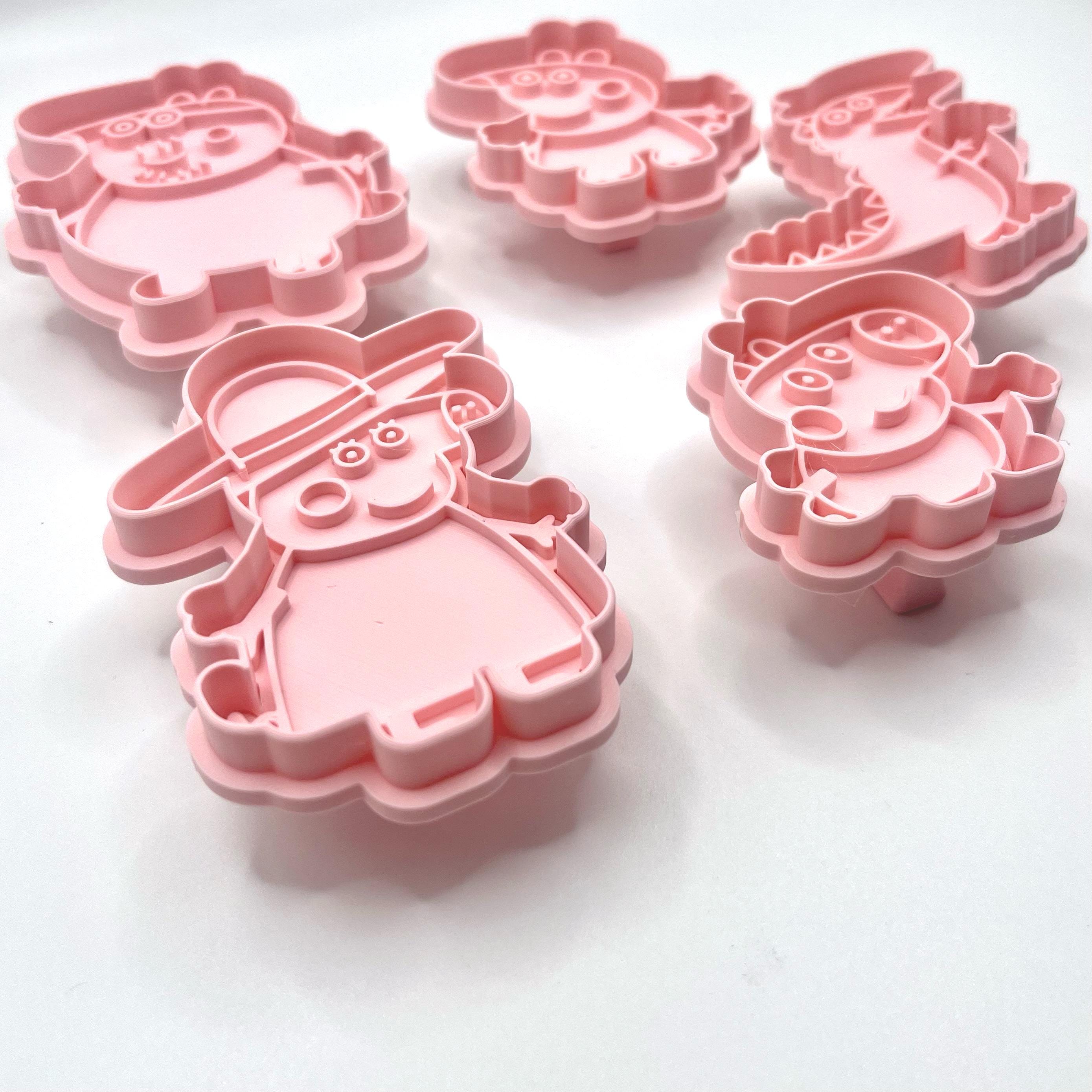 漫画風農場の豚の誕生日クッキー型 – 持ち手付き動物パーティー用フォンダンスタンプ