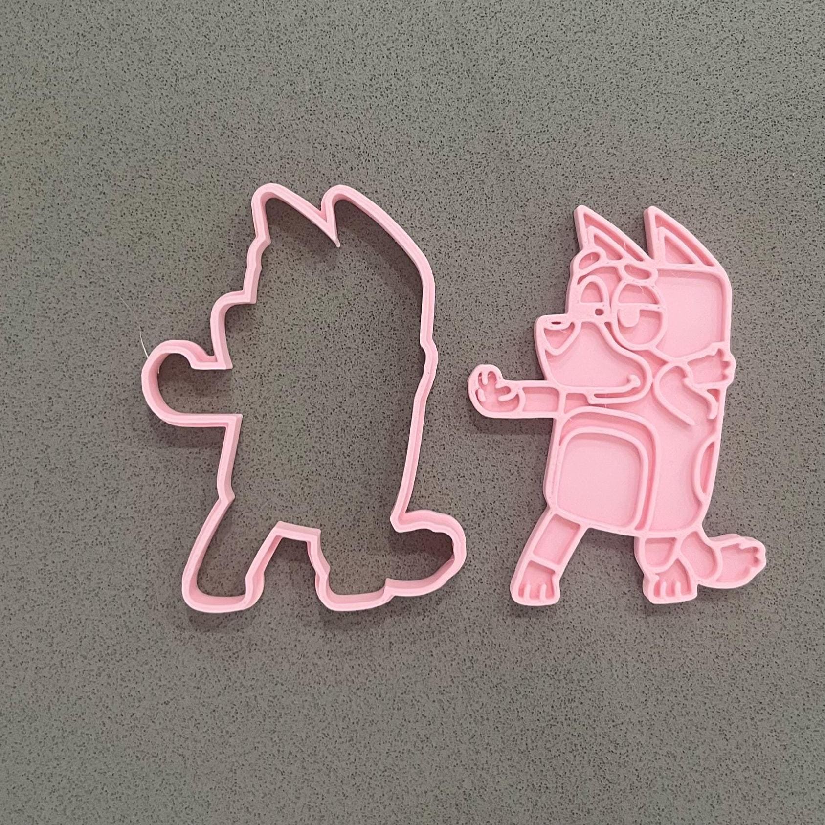 青い犬のクッキー型＆フォンダン型抜き｜ハンドル付き4点セット