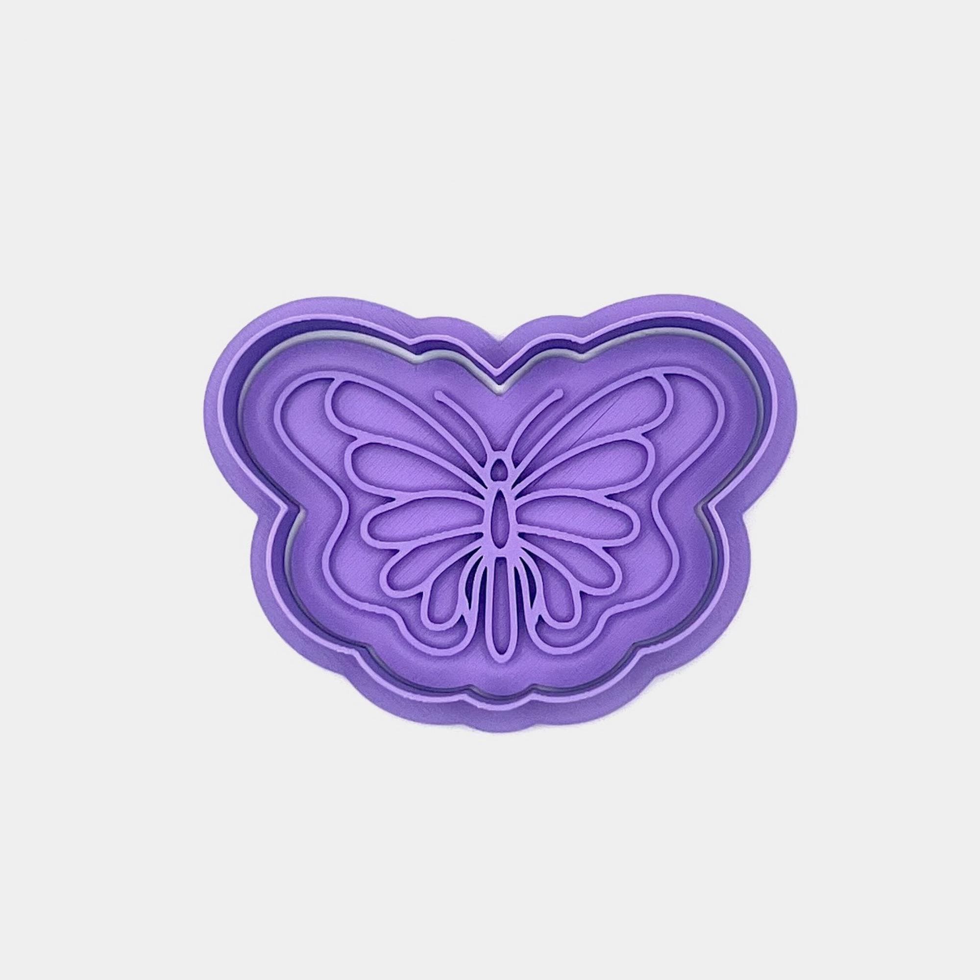 蝶のバースデークッキー型とフォンダンスタンプセット – 持ち手付き5点セット