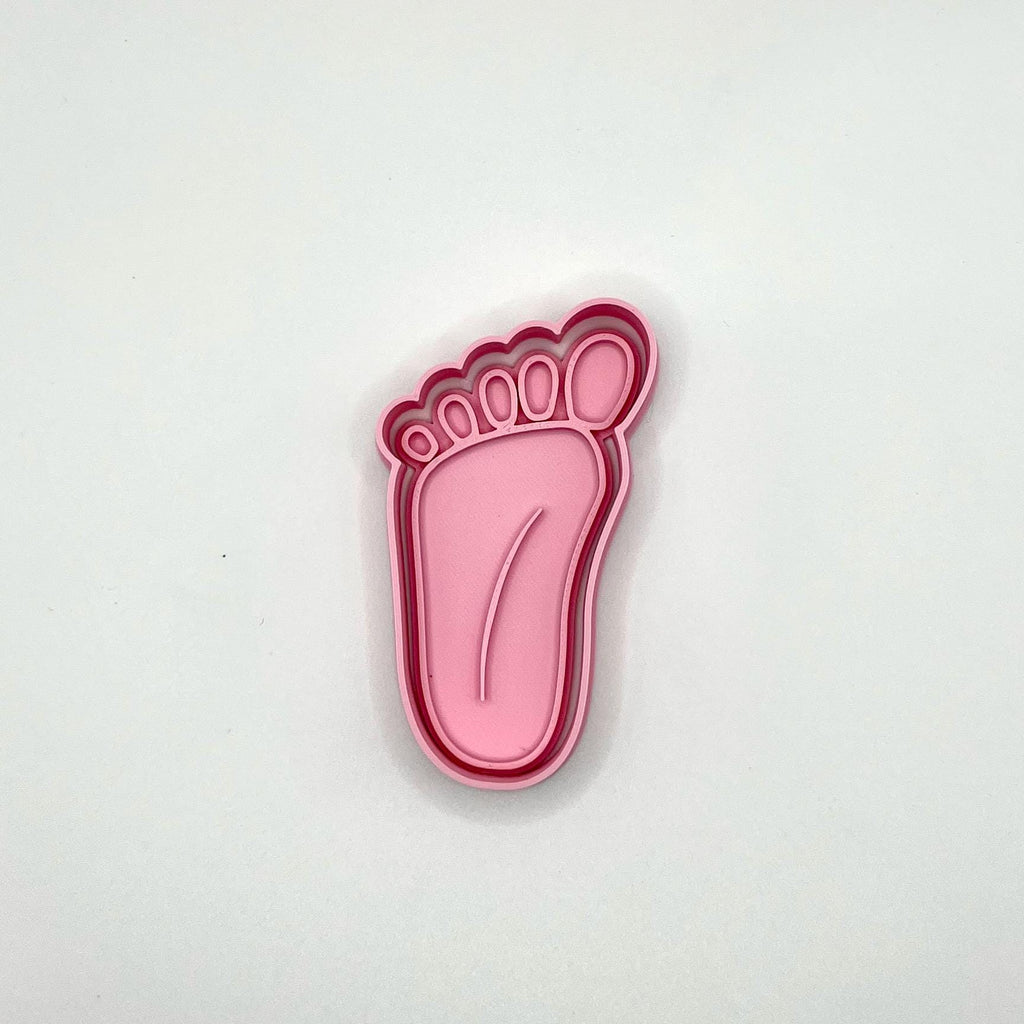 ベビーシャワー用クッキー型＆フォンダンスタンプセット（持ち手付き）｜新生児向けベーキングセット