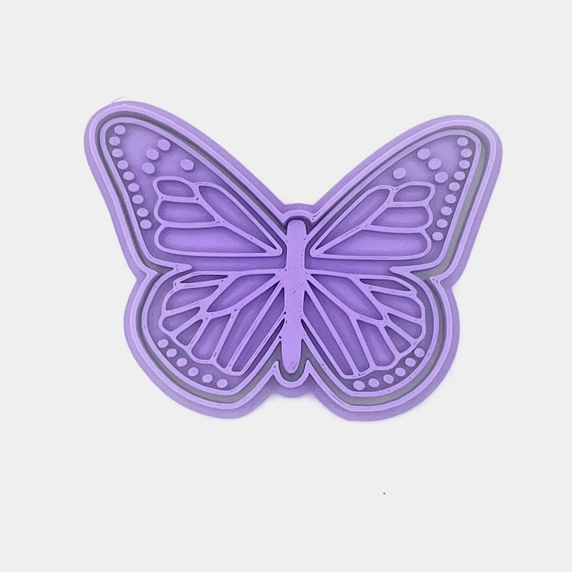 蝶のバースデークッキー型とフォンダンスタンプセット – 持ち手付き5点セット