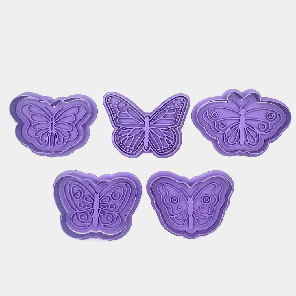 蝶のバースデークッキー型とフォンダンスタンプセット – 持ち手付き5点セット