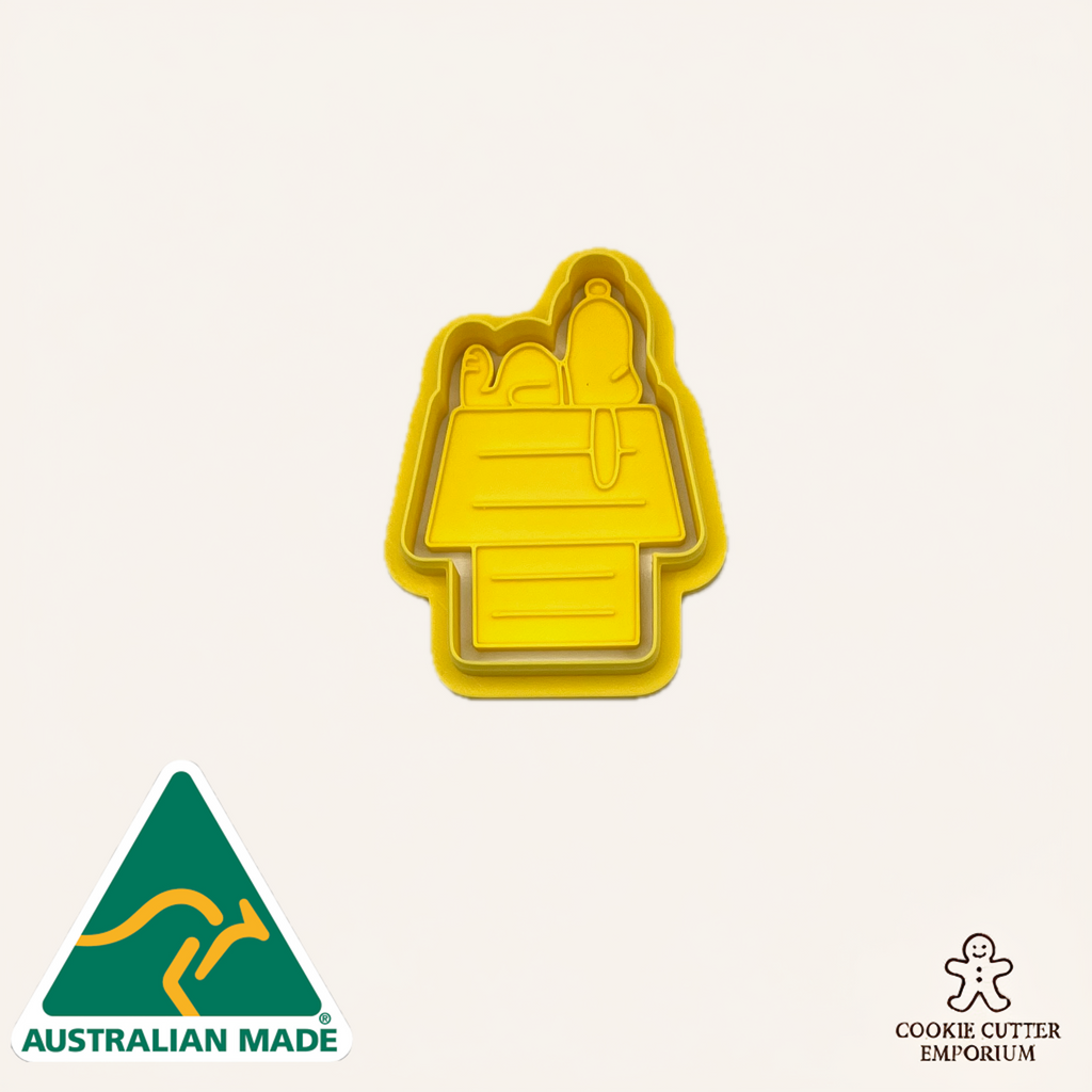 Classic Comic Dog Kennel Cookie Cutter & Fondant Stamp – Retro Cartoon Party