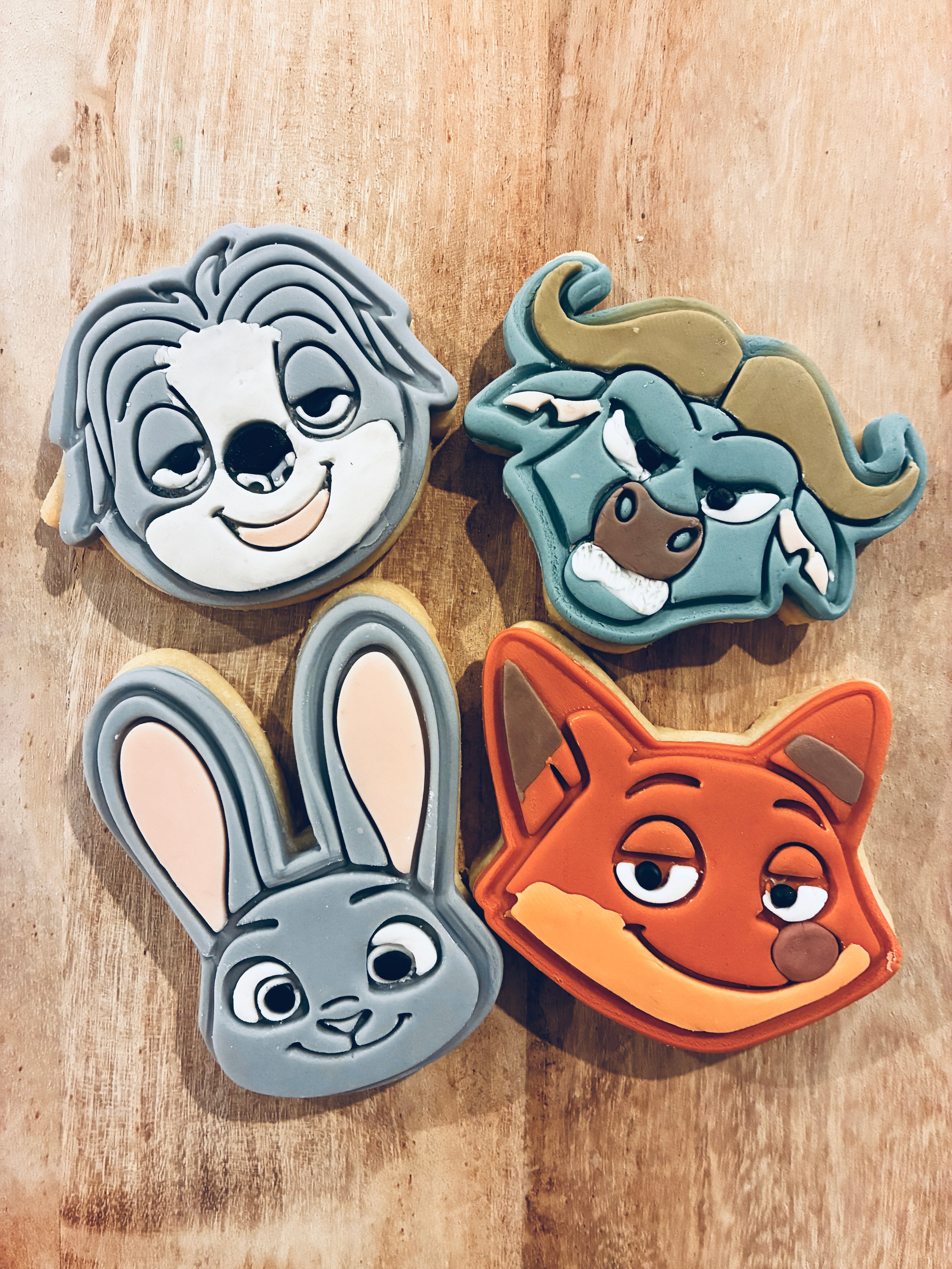 Bunny Officer Zoo Friends Cookie Cutter & Fondant Stamp