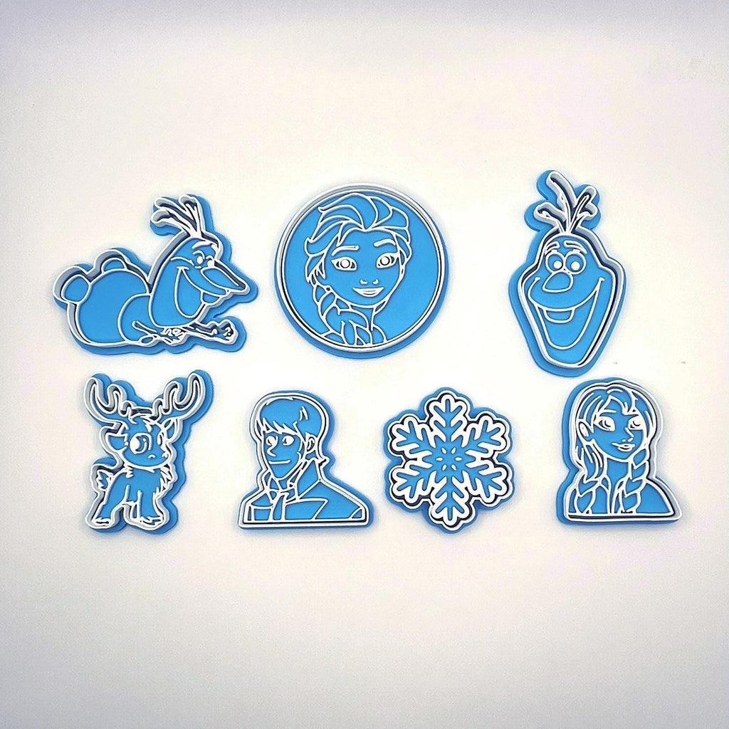 アイスプリンセス バースデークッキー型＆フォンダンスタンプ – スノークイーン ウィンターパーティーセット（持ち手付き）